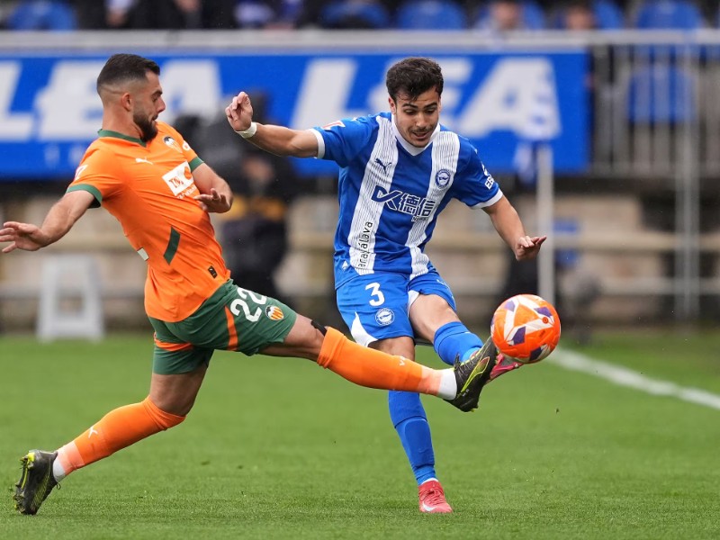 Alaves được đánh giá cao hơn Valencia